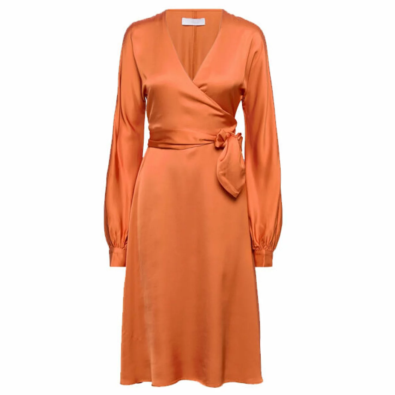 orange satinklänning inspirerat av 70-talets mode vintern 2021