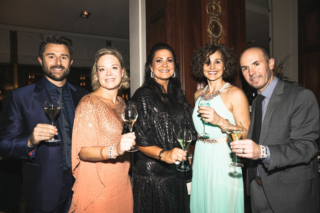 Oscar Fernandez Thunström, Linda Fernandez Eriksson, Bodil Eriksson Torp, Tonia Laflamme och Francois Laflamme. Oscar Fernandez Thunström, Linda Fernandez Eriksson, Bodil Eriksson Torp, Tonia Laflamme och Francois Laflamme på annonsmingel före ELLE-galan 2020