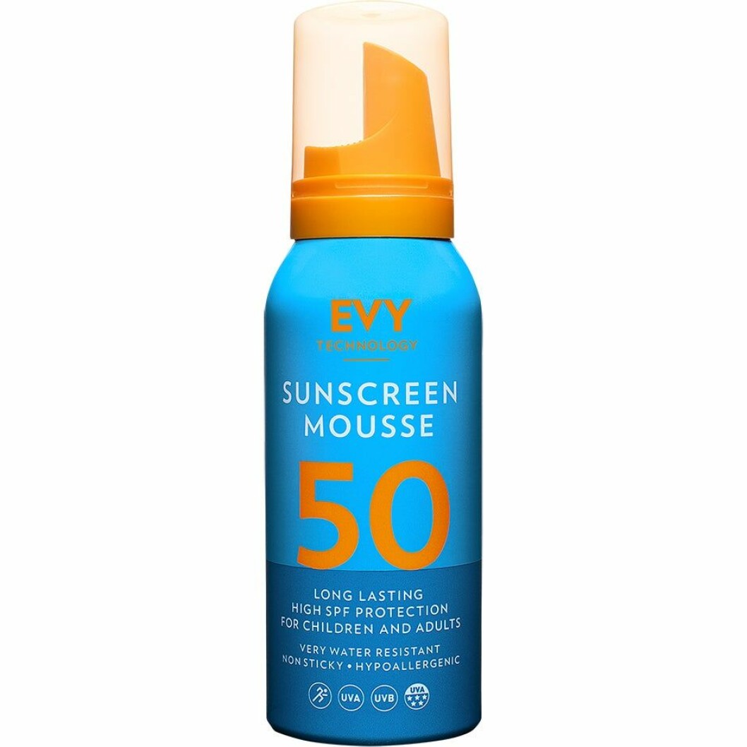 Solskyddsmousse med SPF 50 från Evy.
