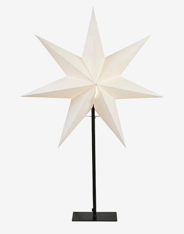 pappersstjärna på fot från star trading