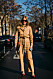 Streetstyle Paris FW, beige dräkt.