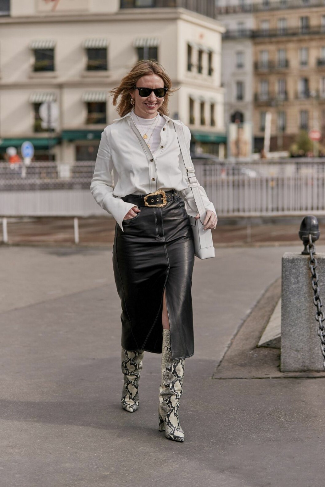 Streetstyle-fotograferade Lisa Aiken under modeveckan i Paris, FW19. Foto: Imaxtree. Streetstyle-fotograferade Lisa Aiken under modeveckan i Paris, FW19. Foto: Imaxtree