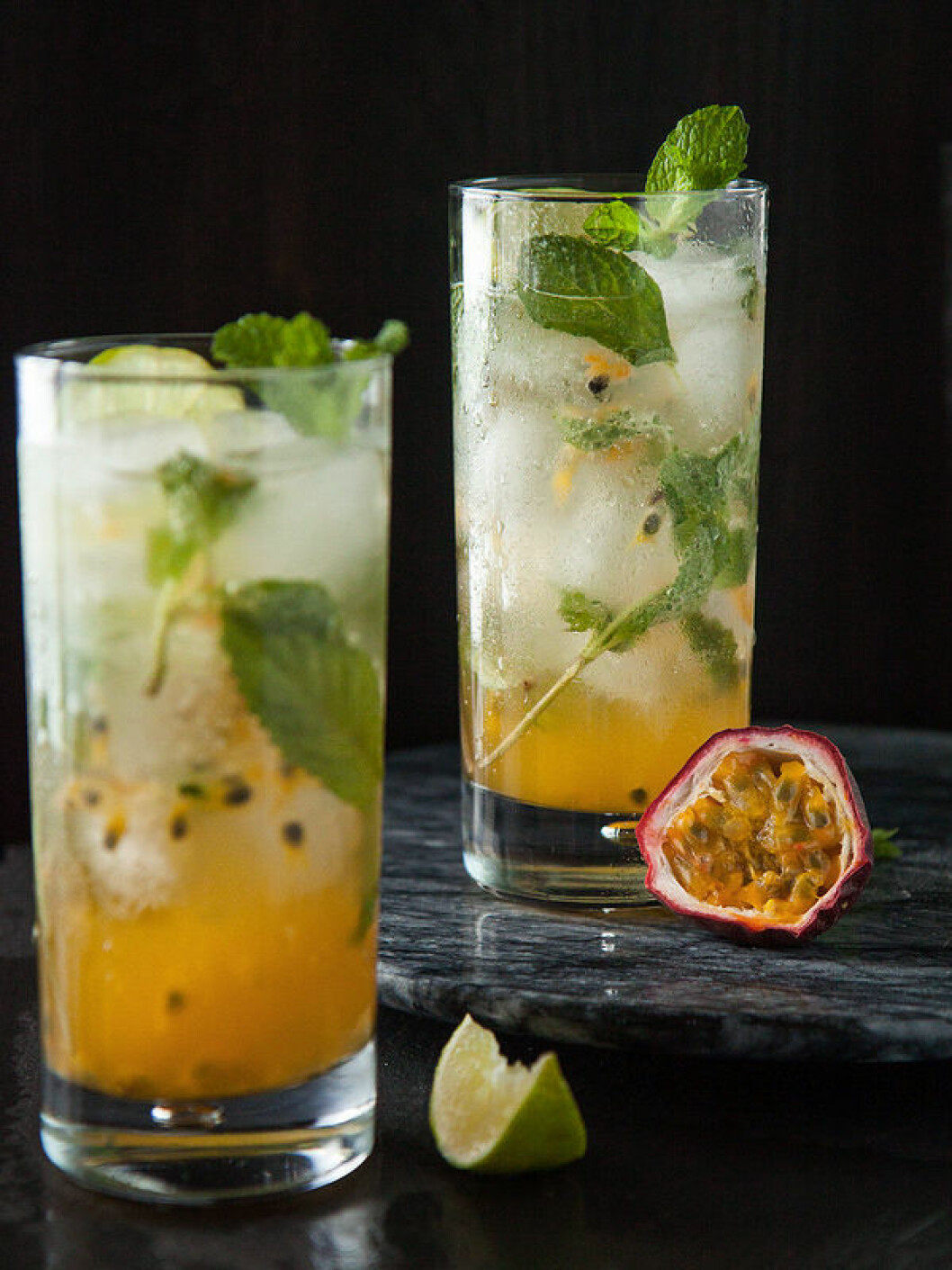 Ananas- och passionsfruktsmojito.