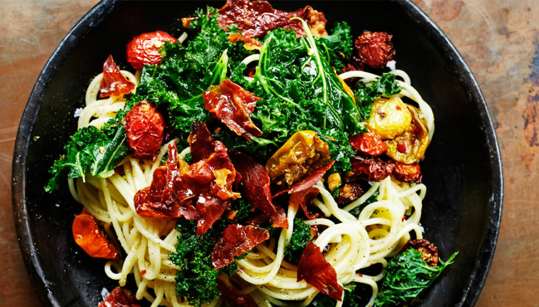 Recept på pasta med bakade tomater och parma