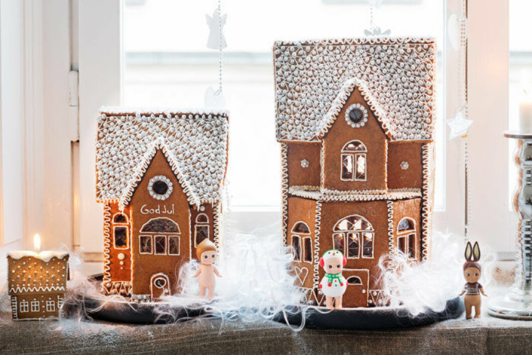 Mallar till de här fina pepparkakshusen hittar du via länken nedan! Mallar till de här fina pepparkakshusen hittar du via länken nedan!