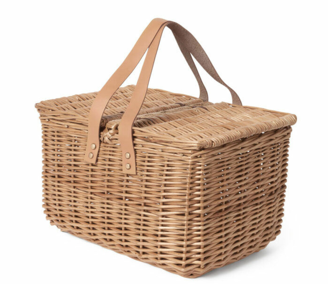 Picknickkorg från Åhlens.