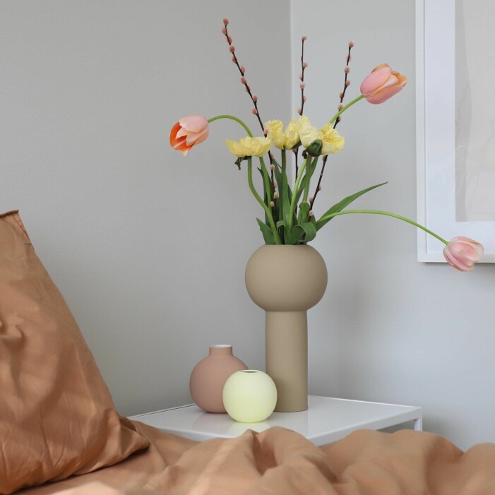 pillar vas beige