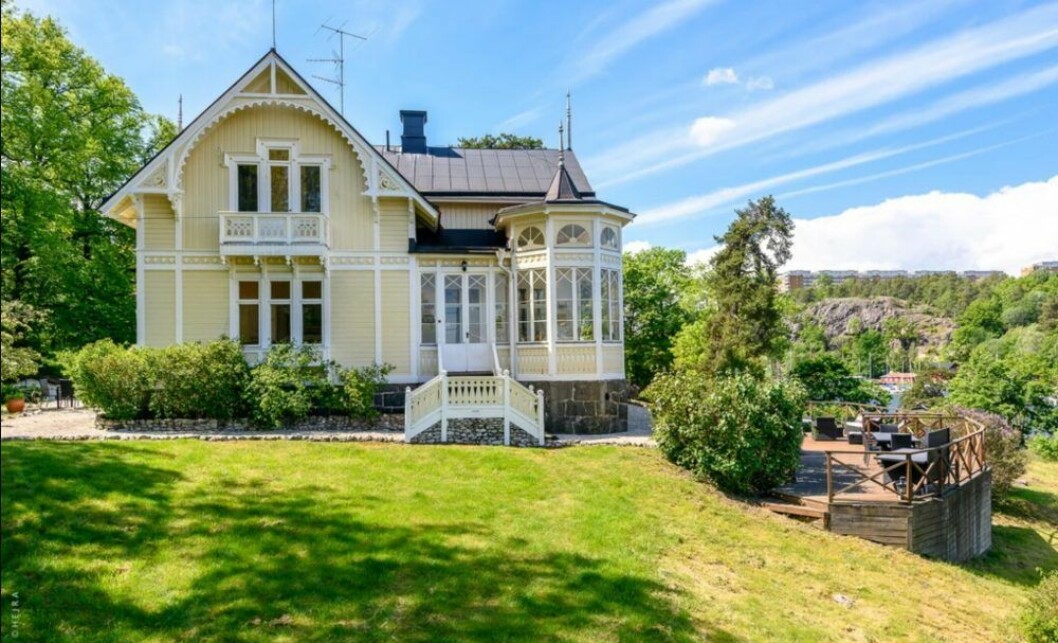 Snickarglädje och ett torn har inspirerat Astrid Lindgrens Villa Villekulla. Huset som inspirerat Pippi Langstrums Villa Villekulla i Nacka, Stockholm, till salu