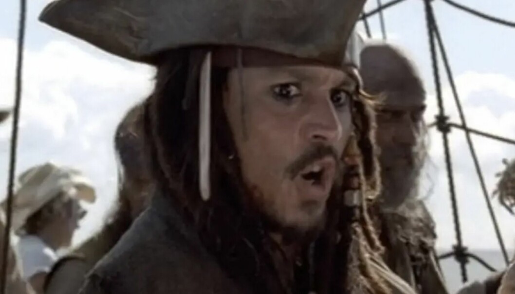 johnny depp och kille i vit hatt