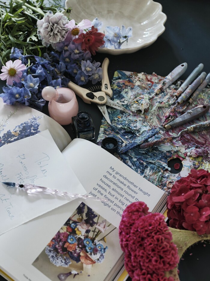 Hemma hos Poppykalas i Köpenhamn blommor sax colours