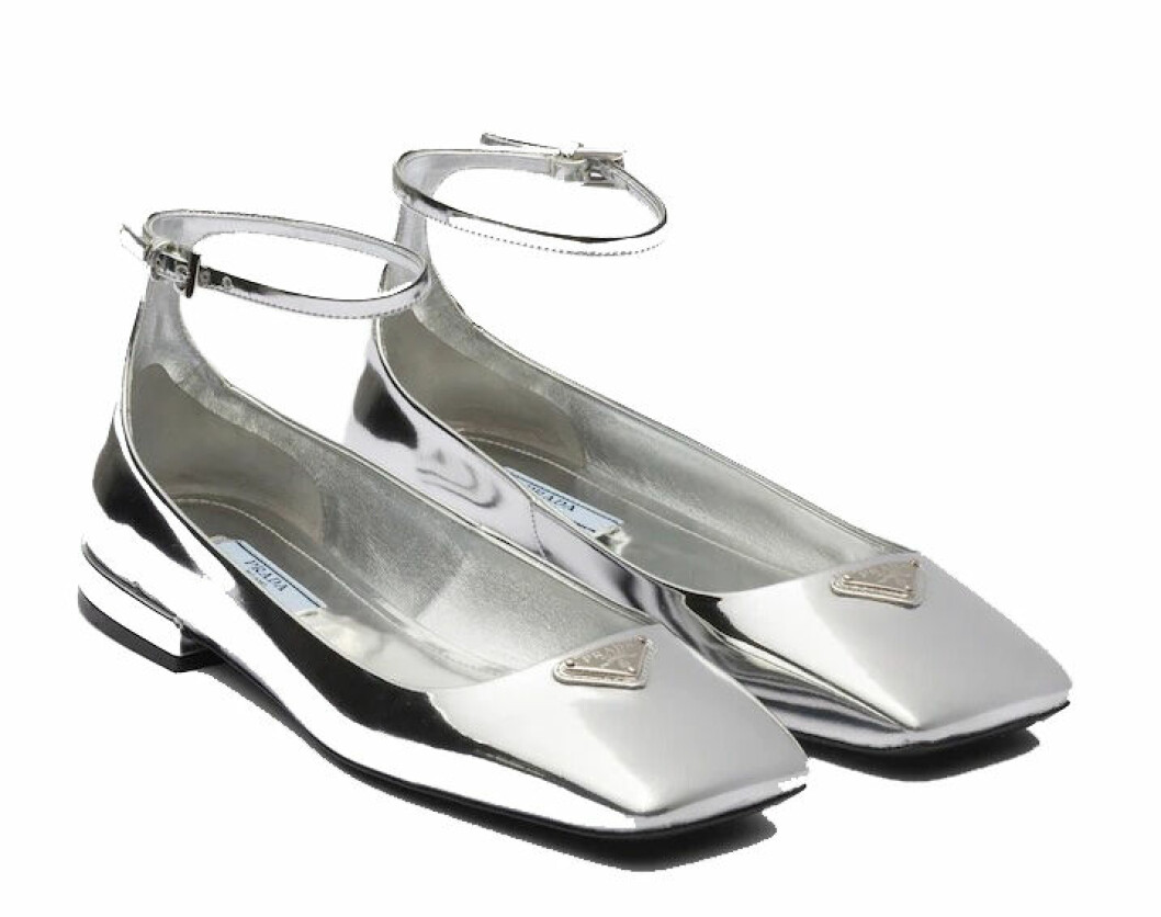 Söta silverskor från Prada.