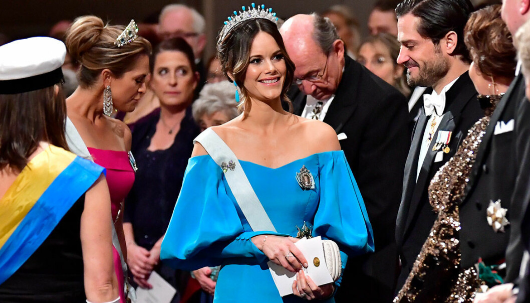 Prinsessan Sofia på Nobel i klänning från Emelie Janrell
