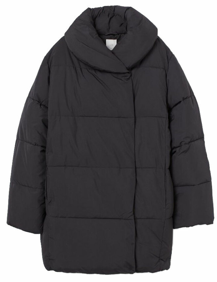 Pufferjacka från H&M med fluffig krage.