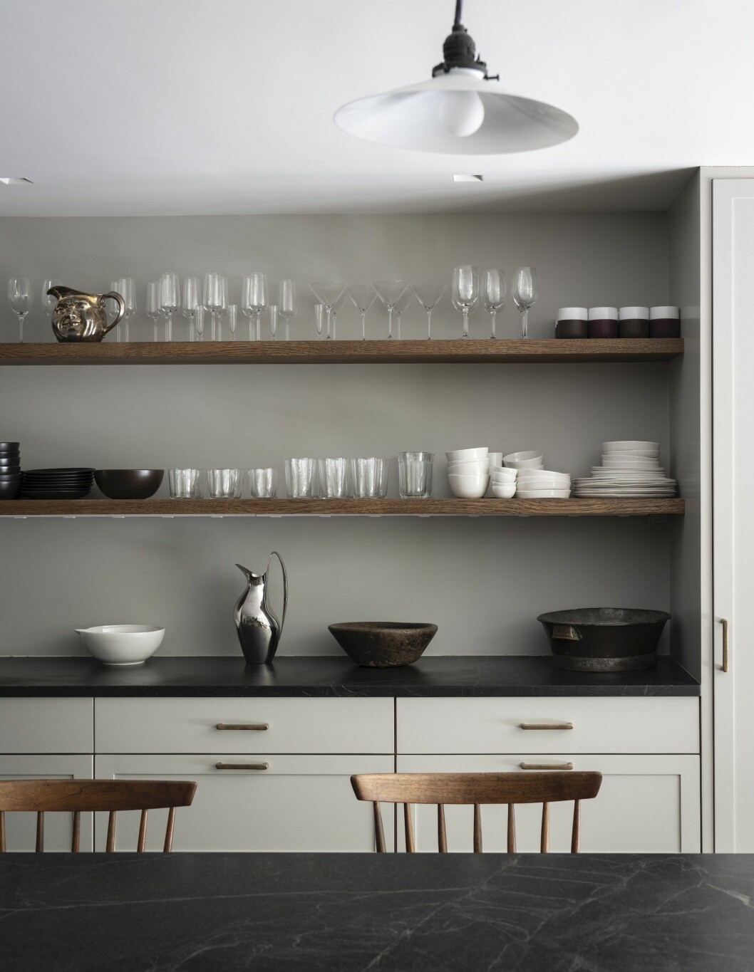 Foto: James Merrell väggfärg från Farrow & Ball