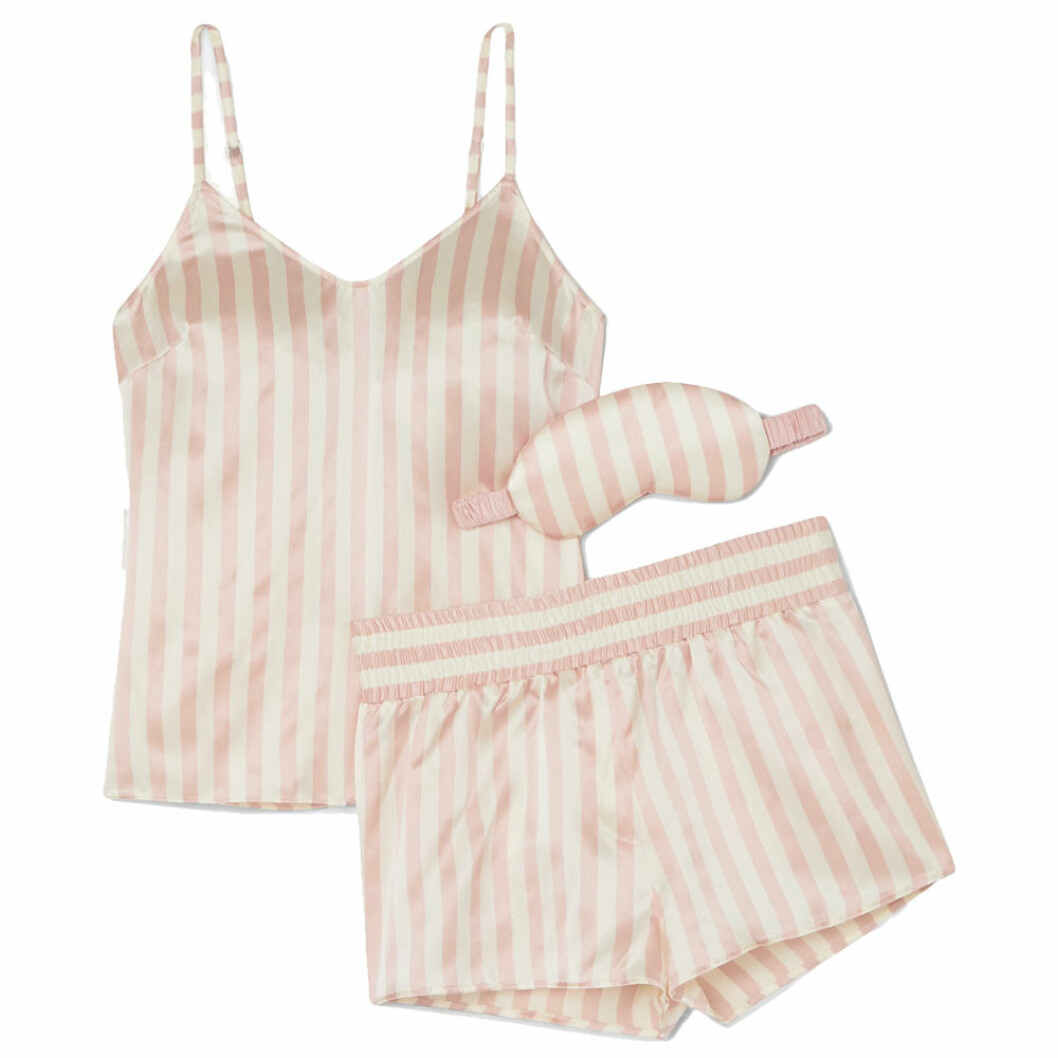 Pyjamas set 