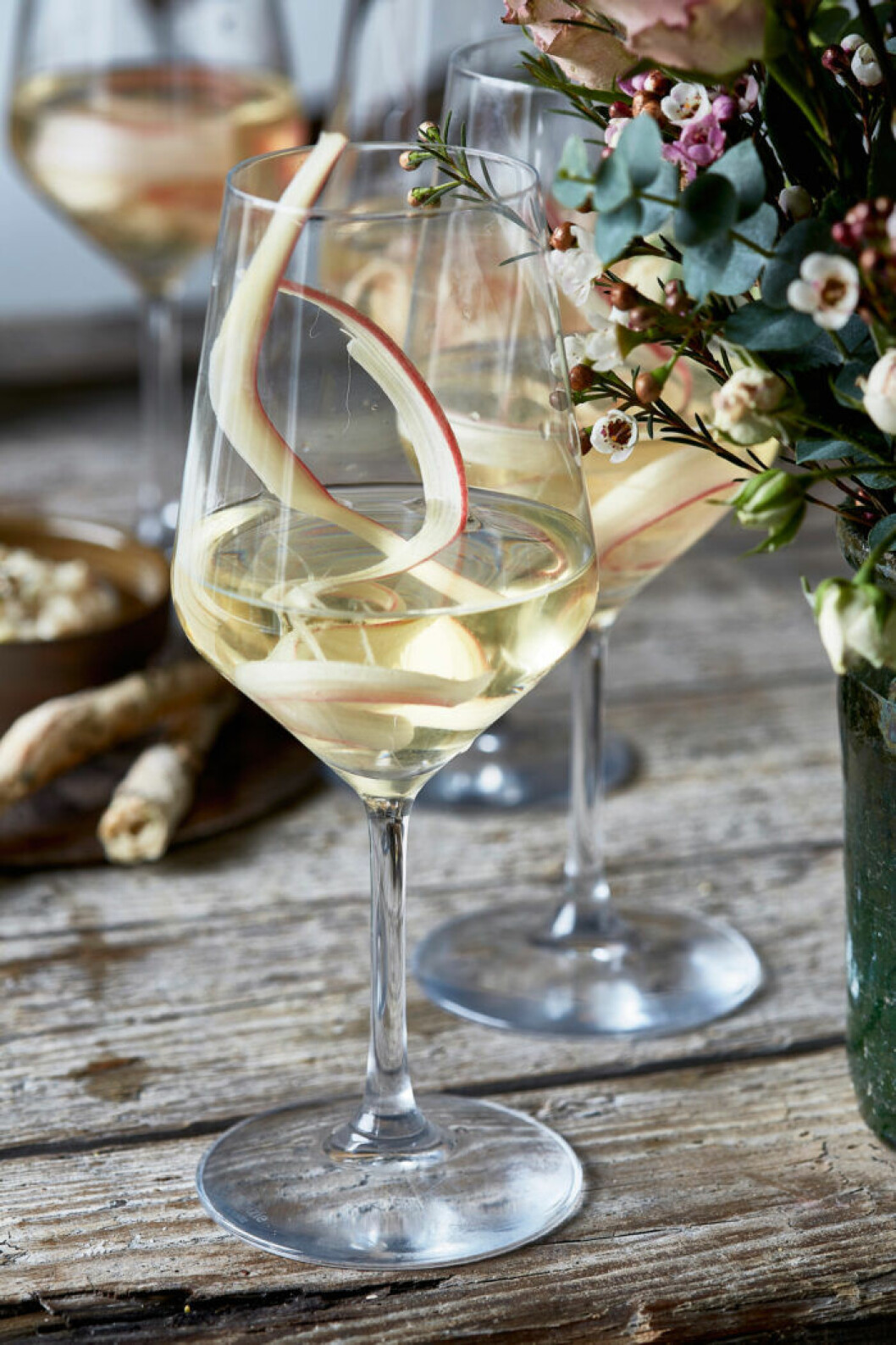 Rabarberbubbel med citronsaft. Recept på rabarberbubbel med citronsaft