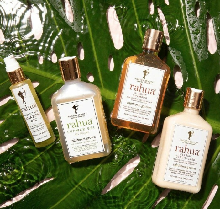 Rahua är ett märke som satsar stort på sulfatfritt schampo och balsam, och andra produkter. rahua sulfatfritt schampo balsam