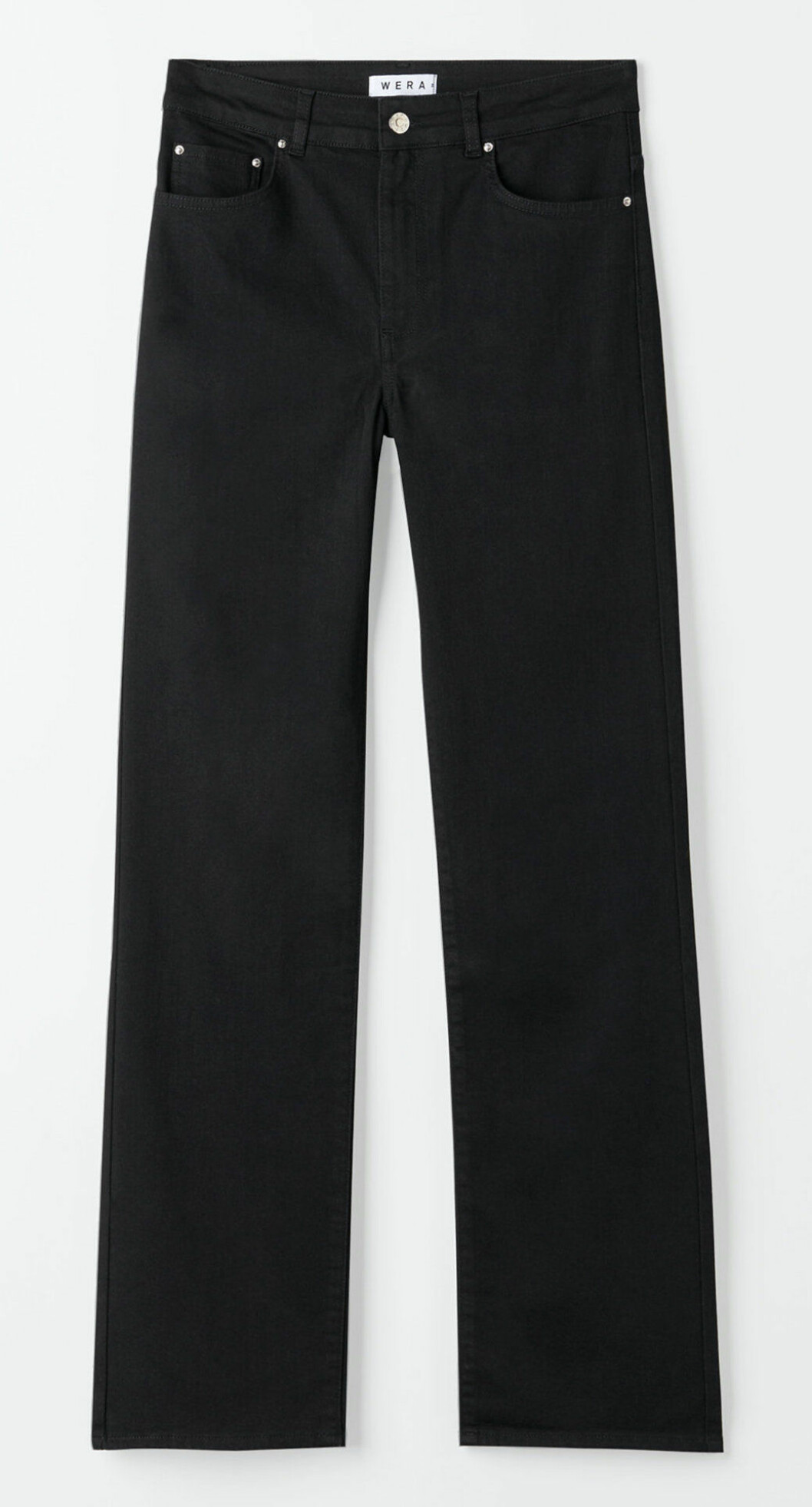 Svarta jeans från Wera i rak modell.