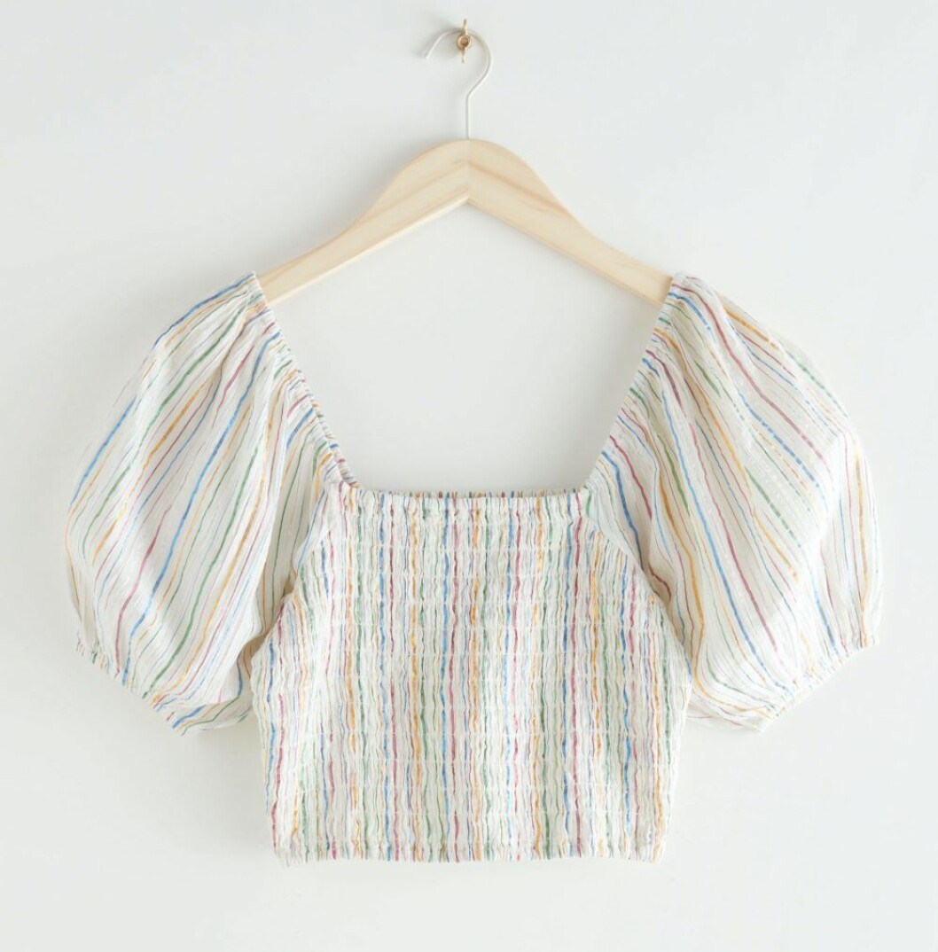 Kort blus med puffärmar från & Other stories