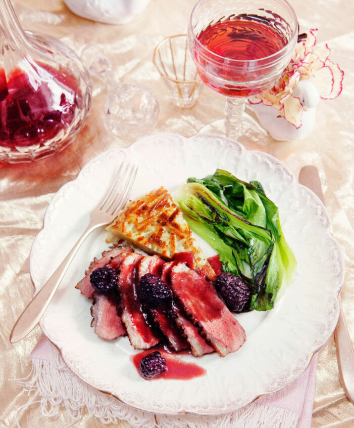 Recept på ankbröst med björnbärssås