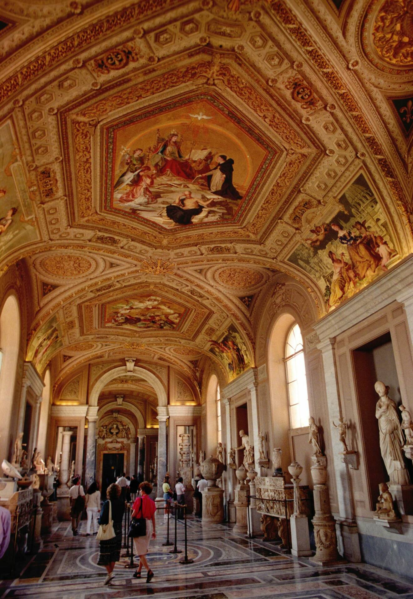 målningar i sixtinska kapellet att se beläget i vatikanen i Italien