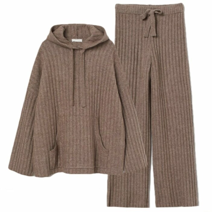 Ribbstickat set från H&M.