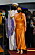Rihanna i orange sidenklänning från Bottega Veneta under ceremonin
