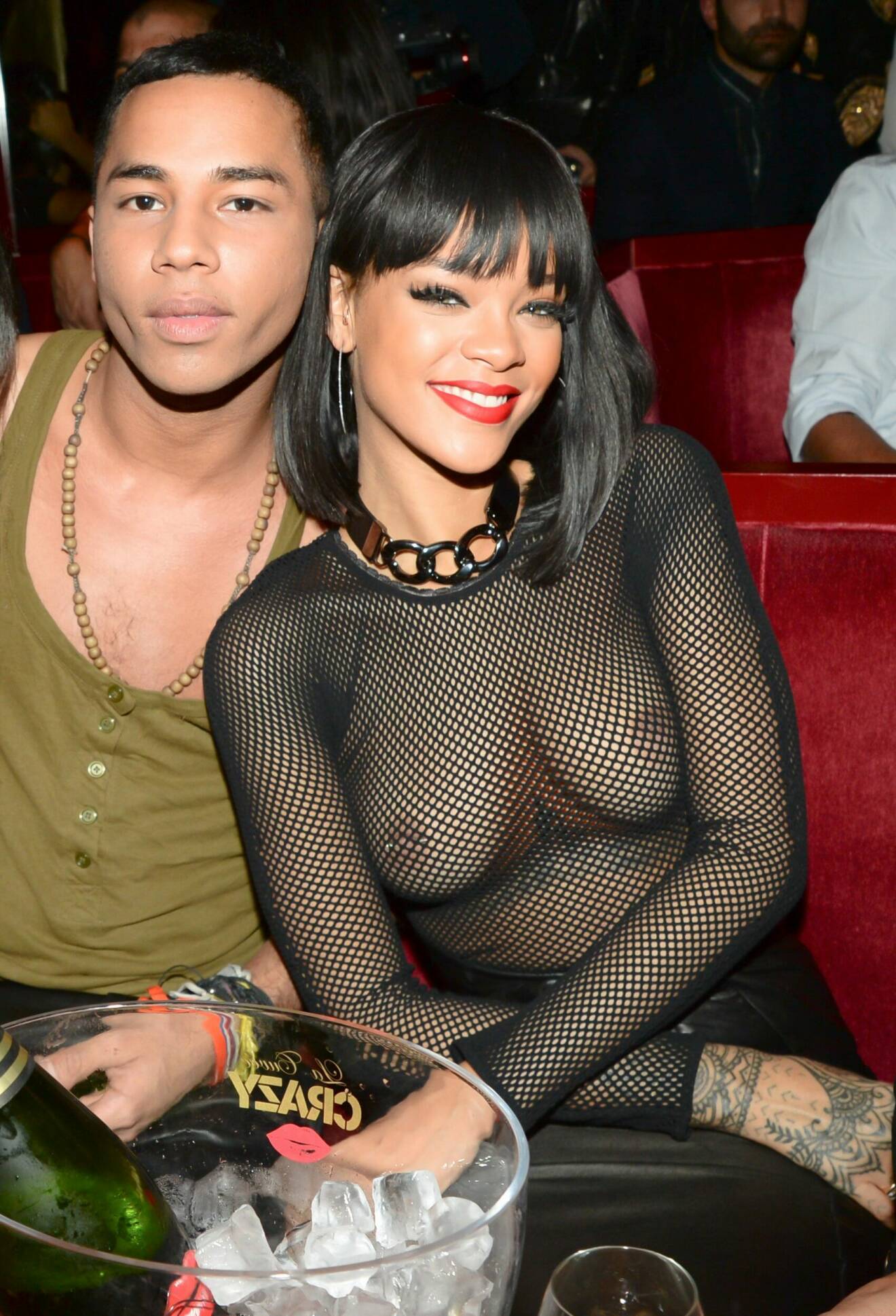 Rihanna i nakenlook 2014