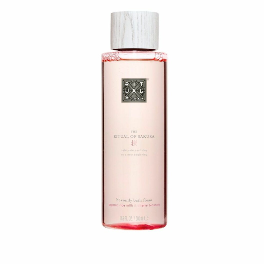 Sakura heavenly bath foam från Rituals