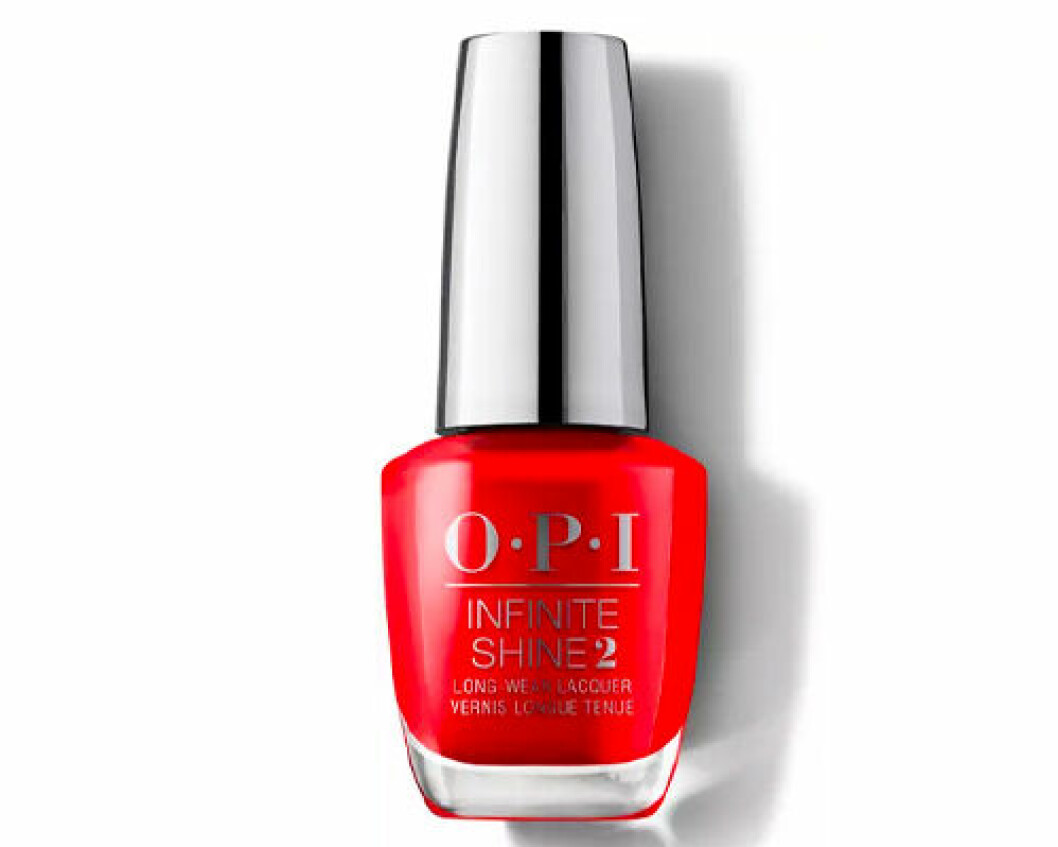 rött nagellack trend glansigt nagellack