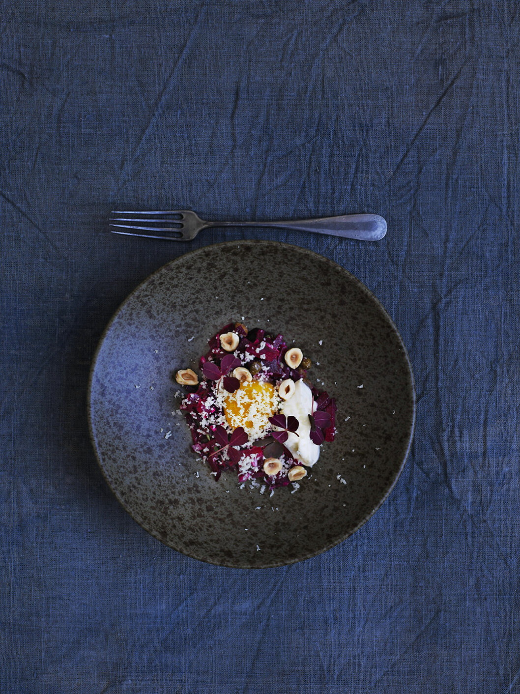 Härlig rödbetstartar med pepparrot och krämig äggula. recept rödbetstartar