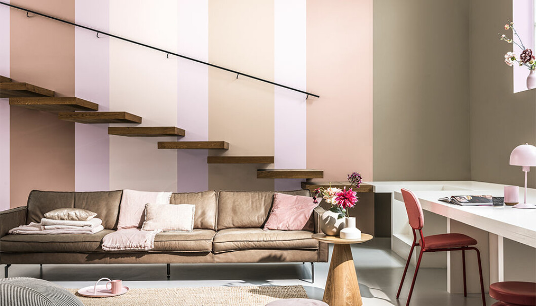 Den rosa och röda paletten kan även ge ett nytt uttryck till ett rum med de jordnära färgerna. Foto: Nordsjö rosa och rött hos Nordsjö – trendfärger 2021