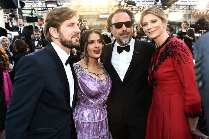 Ruben Östlund tillsammans med Salma Hayek, Alejandro Gonzalez Inarritu och Maria Eladia Hagerman