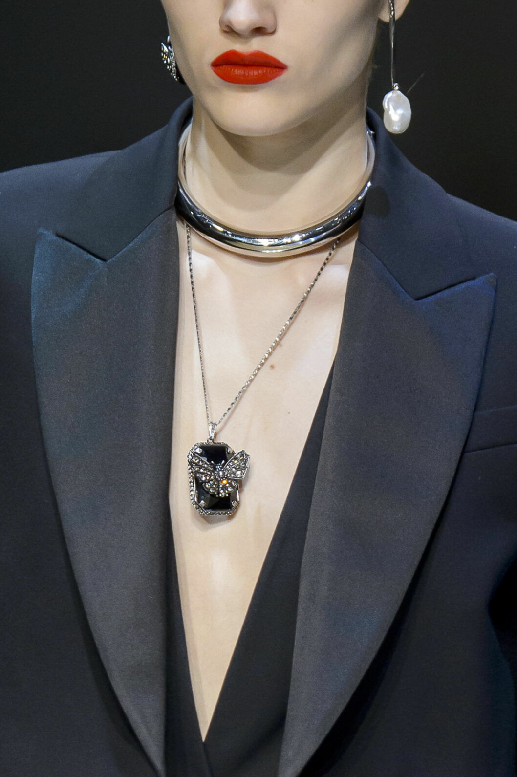 Alexander Mcqueen halsband och pärlörhängen