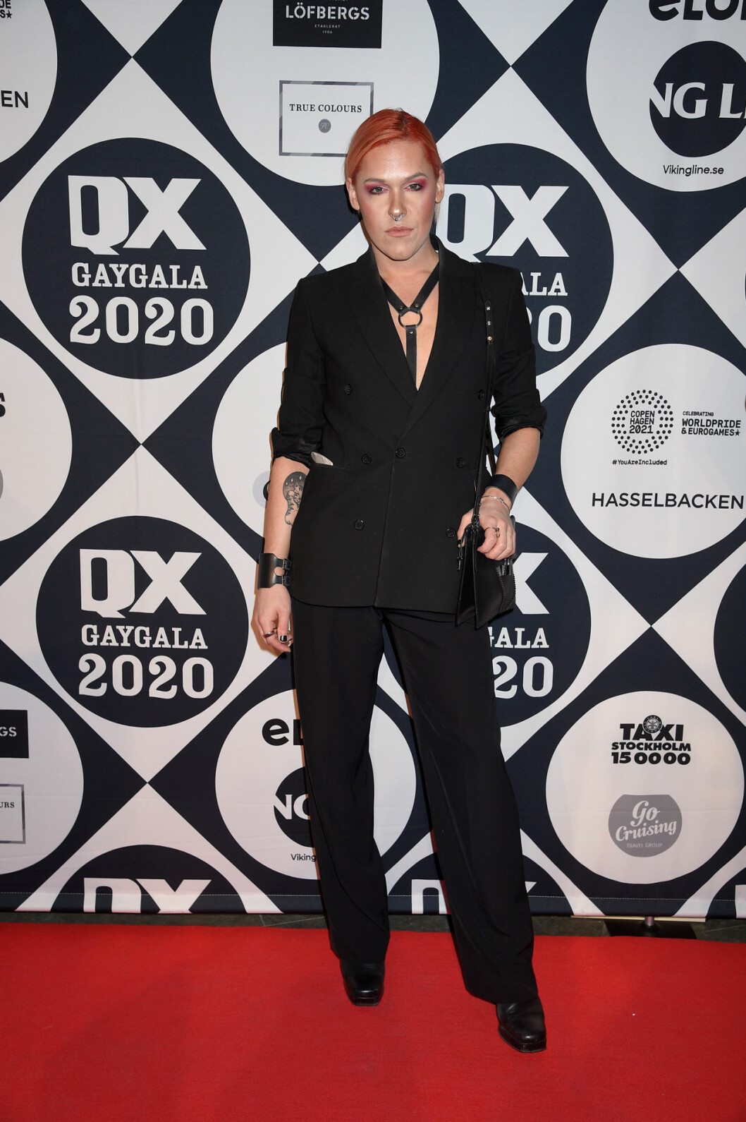 Skådespelaren och författaren Saga Becker. Saga Becker på röda mattan på QX-galan 2020