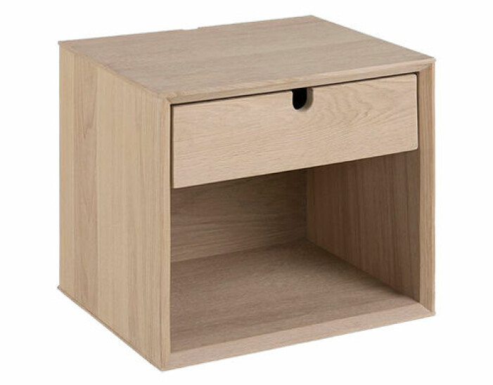 sängbord i trä
