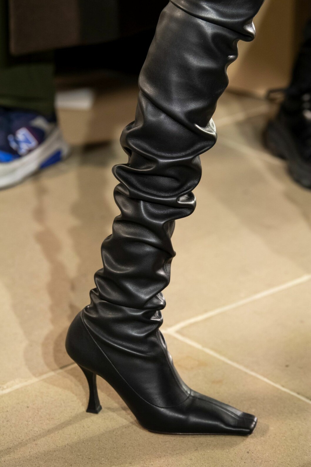 Proenza Shouler. Lårhöga stövlar