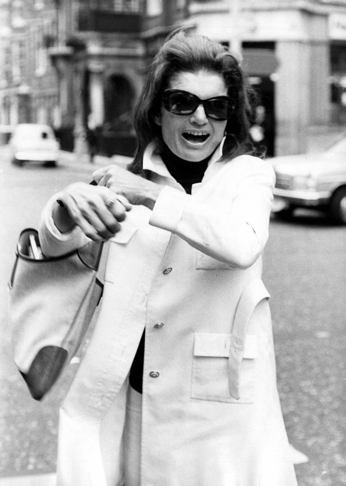 Jackie Kennedy med Gucci-väskan Jackie 1971