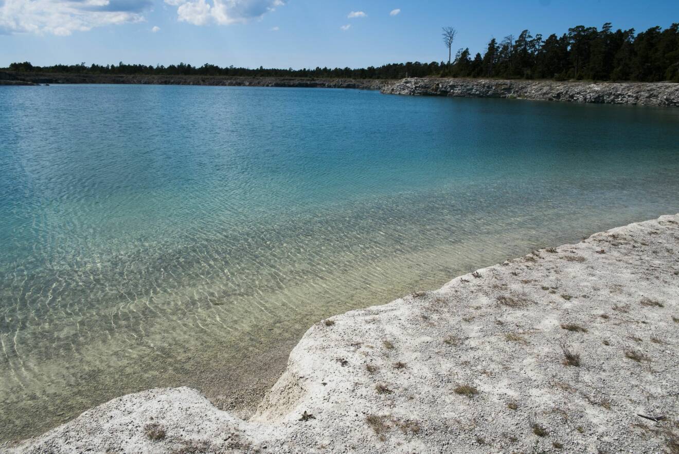 Kalkbrottet Blå lagunen på Gotland.