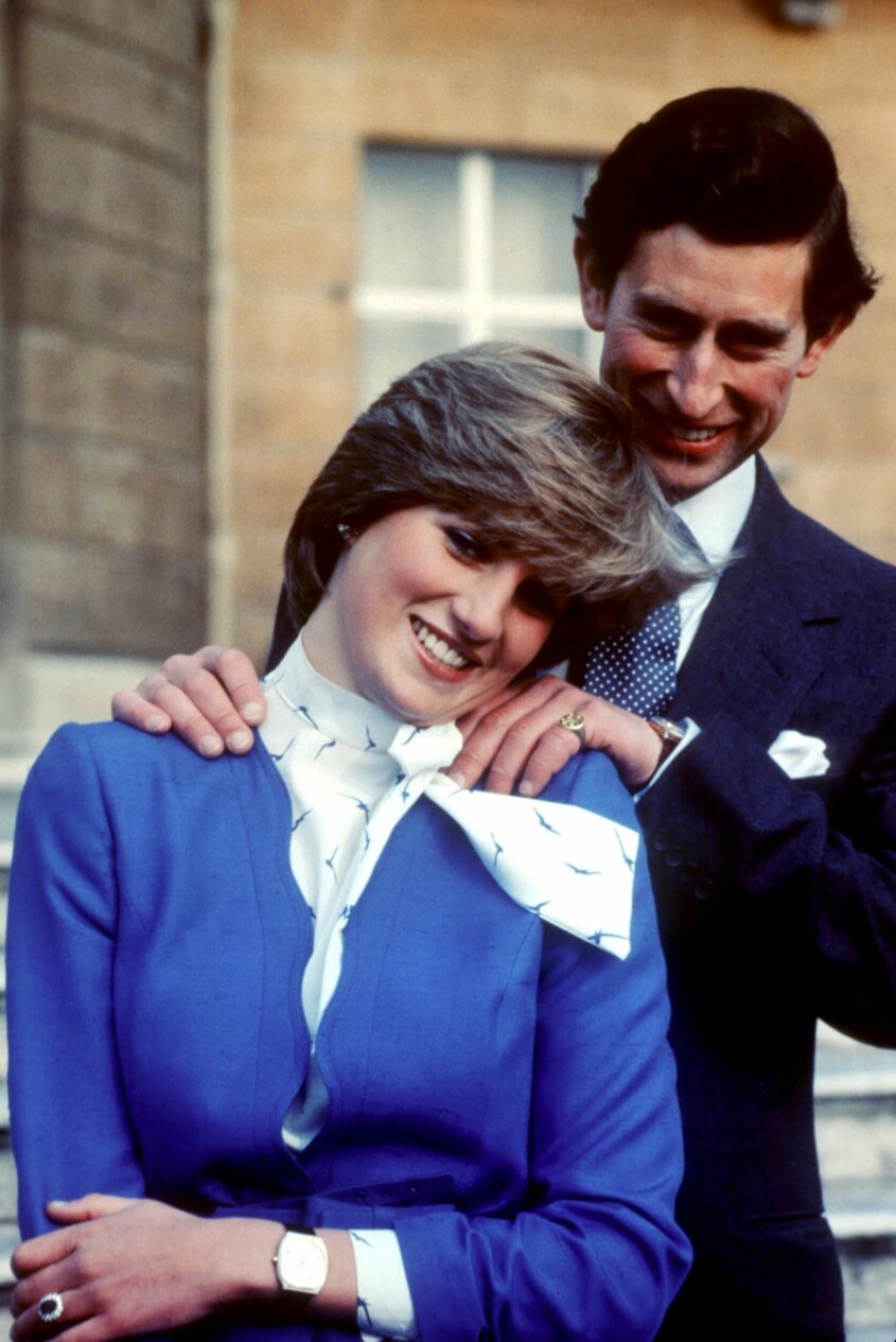 Charles och Diana poserar