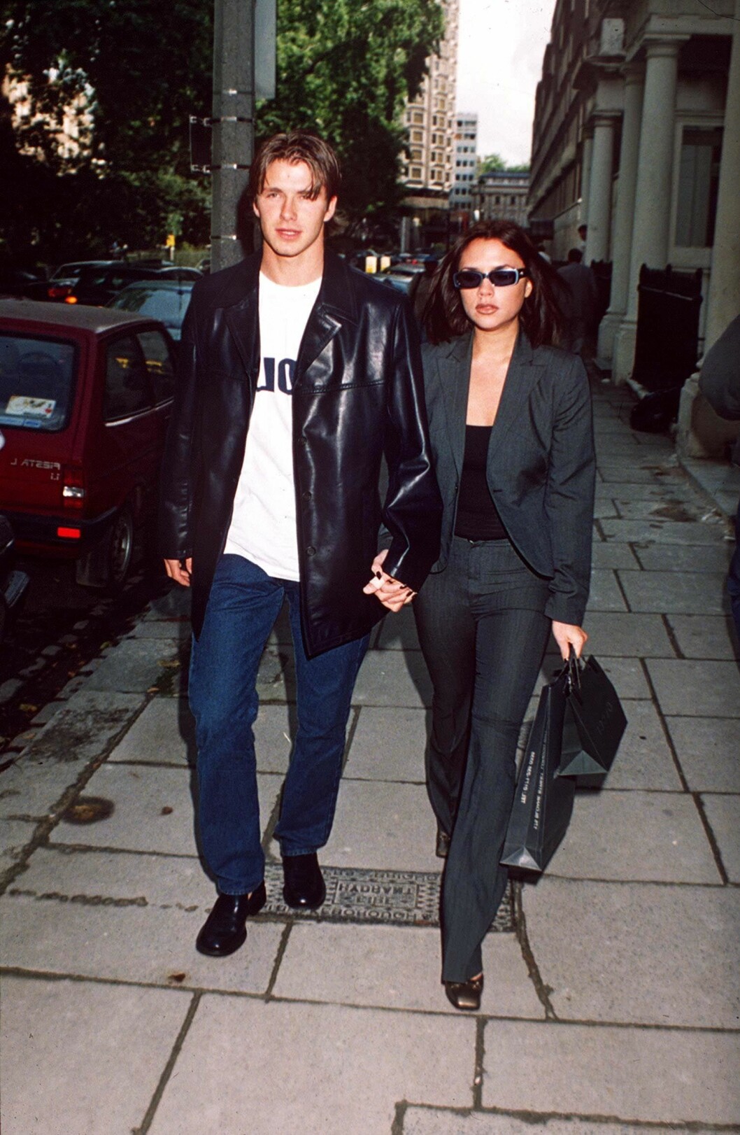 Victoria- & David Beckhams stilresa 1997