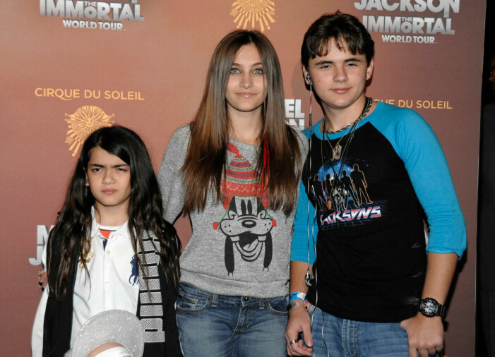 Här ser vi syskonskaran: Prince ”Bigi” Michael Jackson II som är yngst, mellansystern Paris Jackson, och storebror Michael Joseph ”Prince” Jackson Jr. syskonen jackson