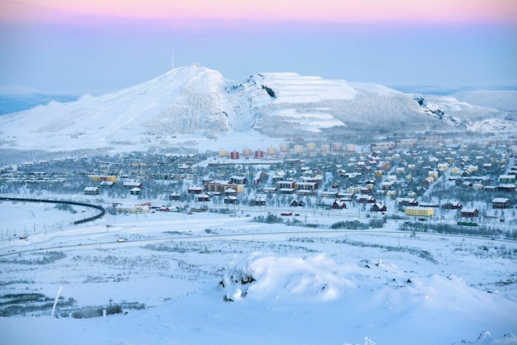 Varje år har Kiruna tre veckor utan solsken. Kiruna.