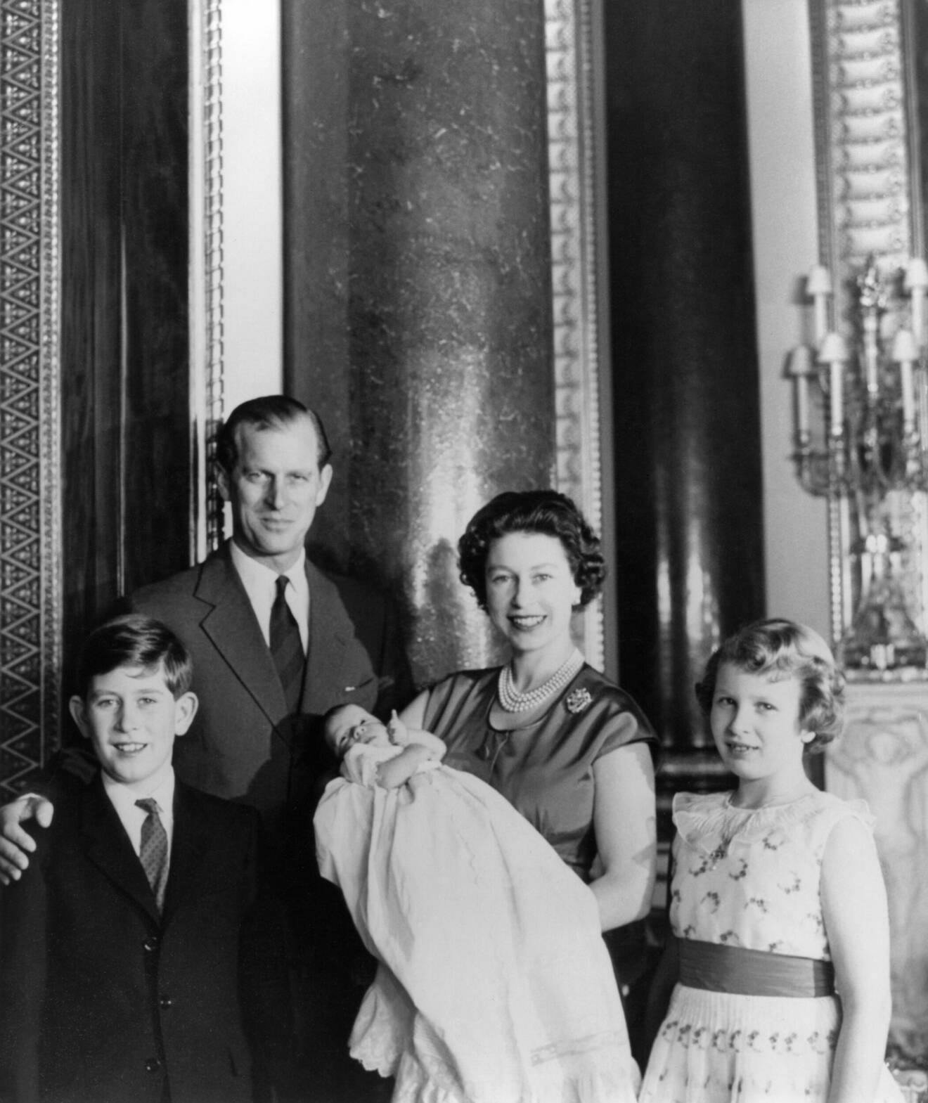 Prins Philip, drottning Elizabeth, prins Charles, prinsessan Anne och prins Andrew.
