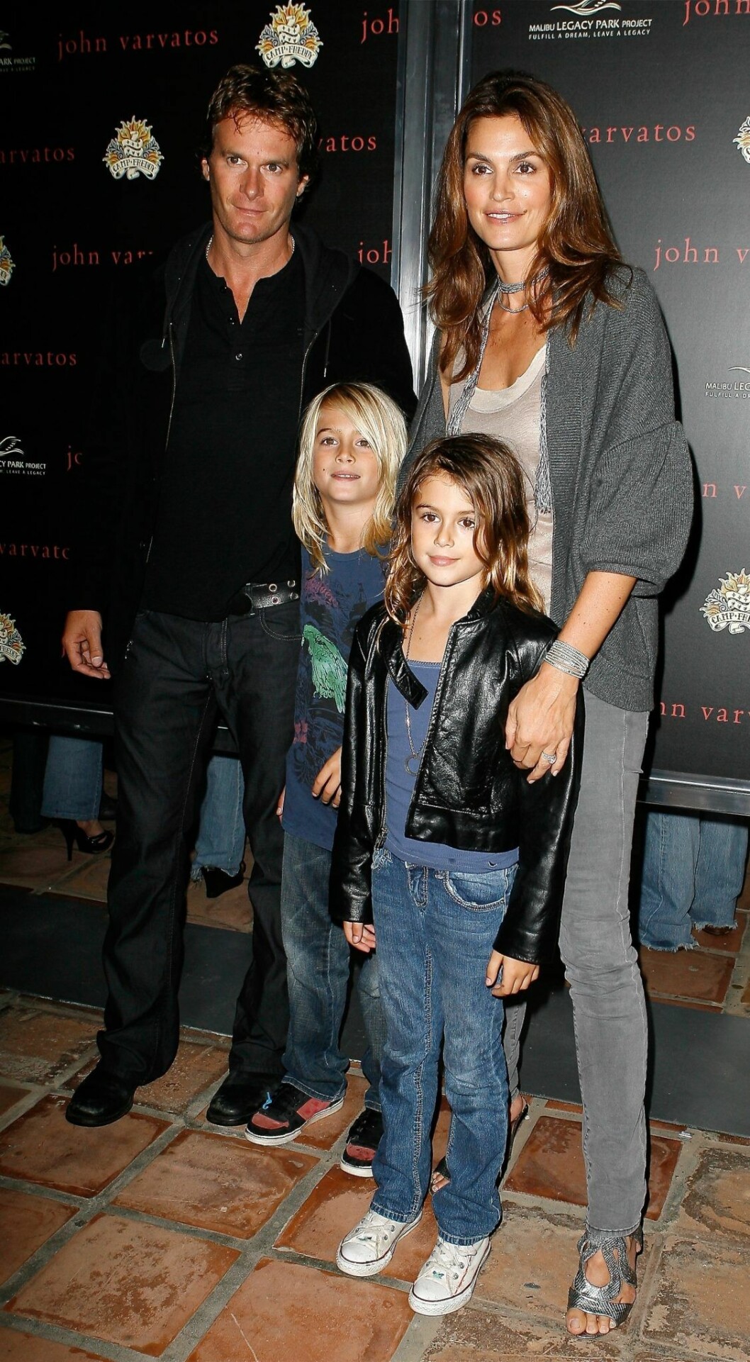 Hela familjen Gerber/Crawford med pappa Rande, storebror Presley, Kaia och mamma Cindy i mitten av 00-talet. Kaia Gerber