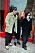 Friends-kollegorna David Schwimmer, Jennifer Aniston och Courteney Cox höll ihop även utanför arbetstid under 90-talet. Här på shoppingrunda på Oxford street i London 1999.