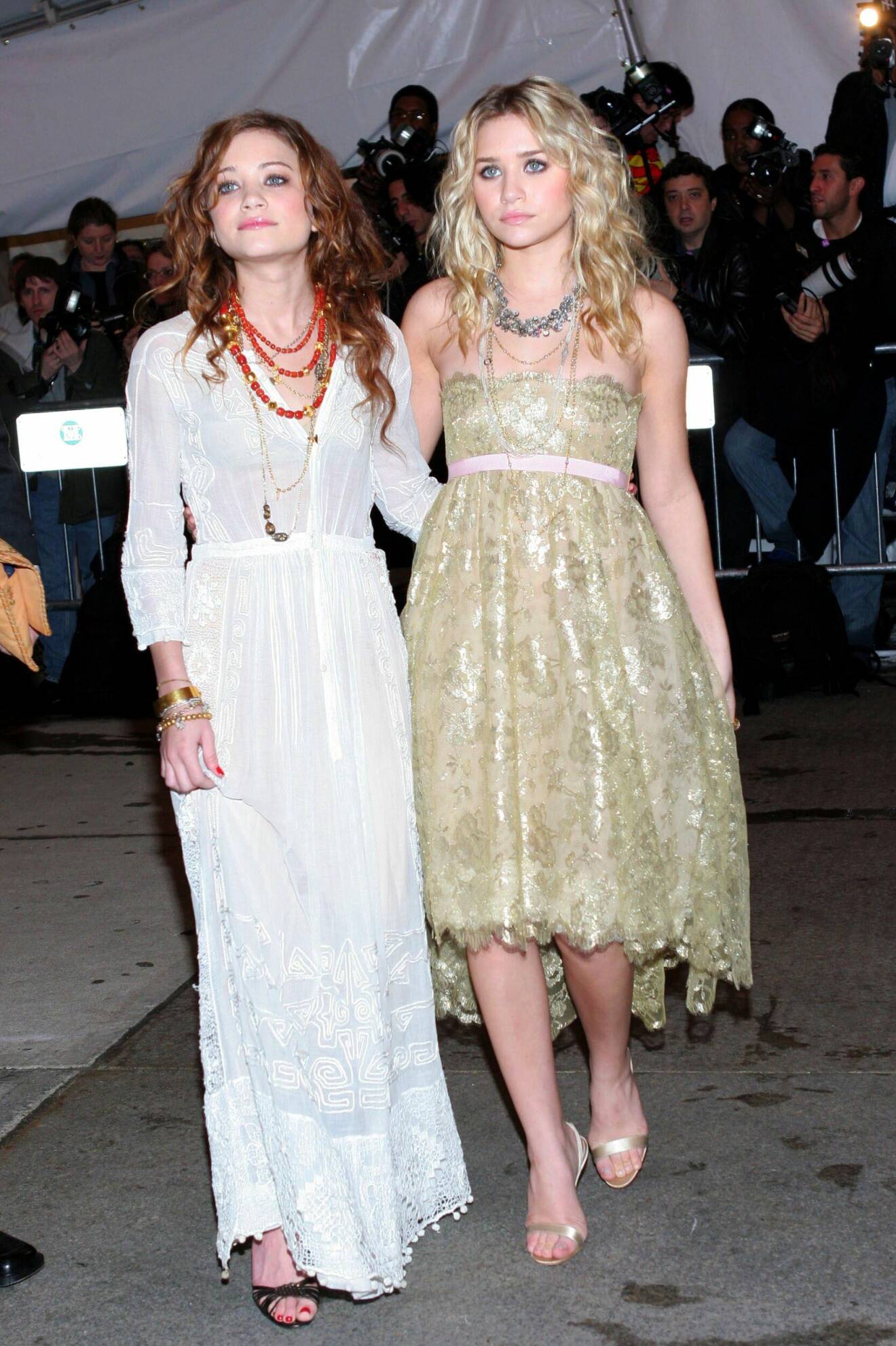 Mary-Kate och Ashley Olsen 2005.