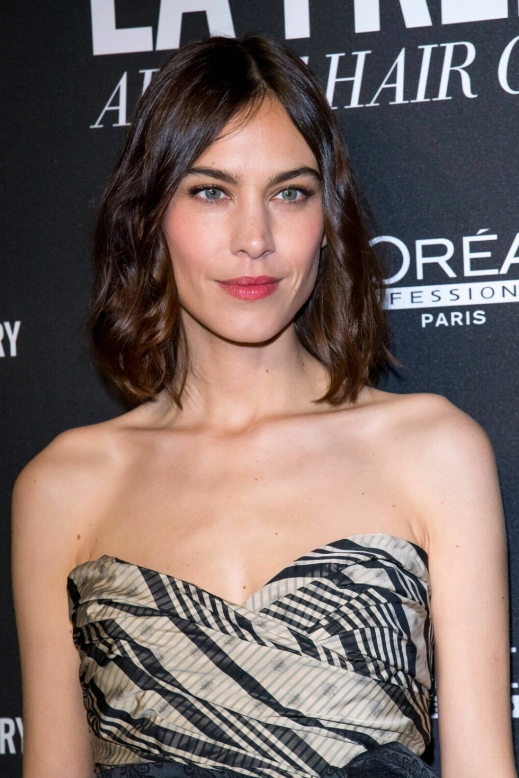 Alexa Chung på L'Oréal Professionnels 110-års jubileum i Paris 2019.