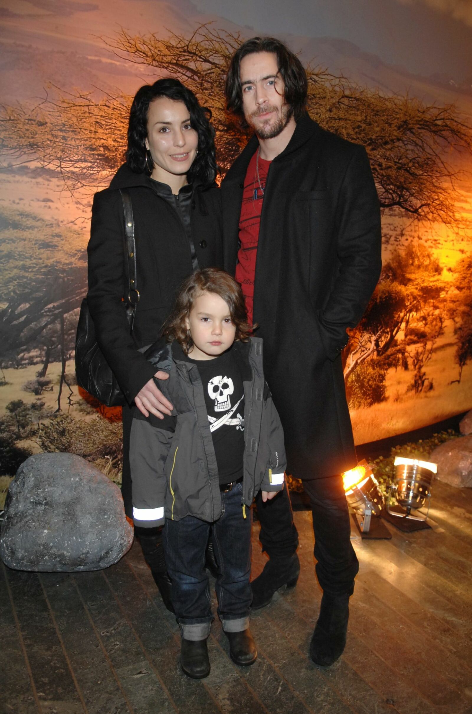 Noomi och Ola Rapace barn har vuxit upp här är han idag ELLE