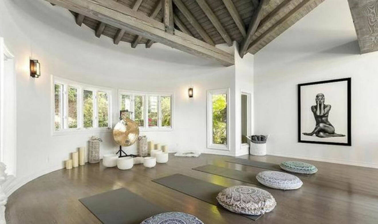 Yogastudio i Selena Gomez nyköpta hus